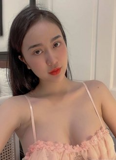 Ami - puta in Bangkok Photo 6 of 13