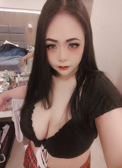 Amiera - escort in Dammam Photo 8 of 8