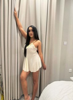 Emmy First day In Jeddah - Transsexual escort in Jeddah Photo 5 of 6