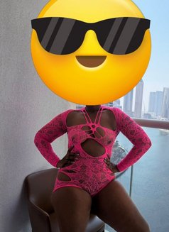 Amillove - puta in Dubai Photo 4 of 5