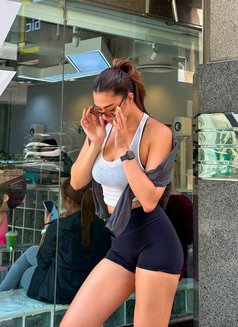 Amina - escort in Hong Kong Photo 1 of 4