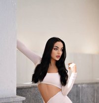 Amina - escort in Riyadh Photo 4 of 15