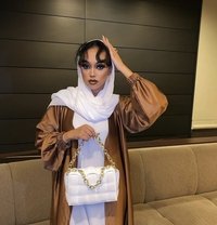 Amina - escort in Muscat
