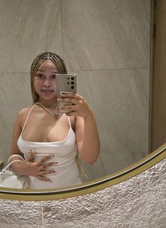 Amina - escort in Muscat Photo 4 of 5