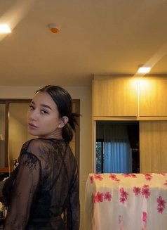 Amina - puta in Bangkok Photo 11 of 30