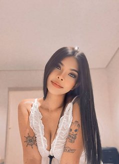 Amina - escort in Riyadh Photo 2 of 6