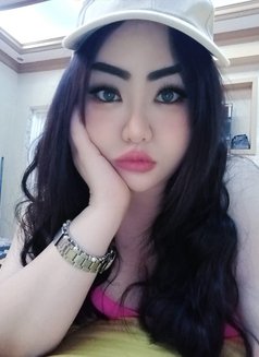 Amina - escort in Şalālah Photo 1 of 7