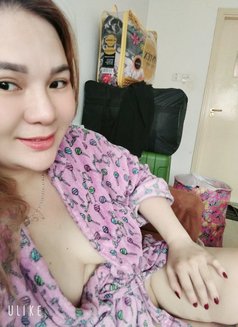 Amina - escort in Hyderabad Photo 3 of 9