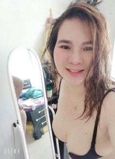 Amina - escort in Hyderabad Photo 5 of 9