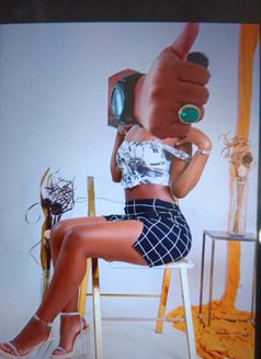 Aminat - escort in Riyadh Photo 1 of 8