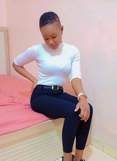 Aminat - escort in Riyadh Photo 3 of 8