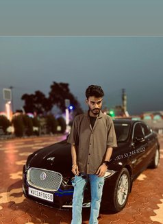 Aminul - Male escort in Dubai Photo 5 of 7