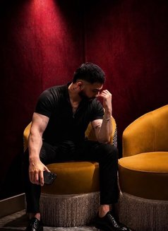 Amir Demir - Male escort in İstanbul Photo 7 of 7