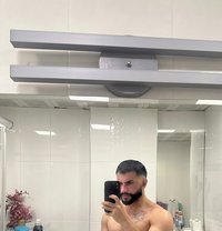 Amir Demir - Male escort in İstanbul