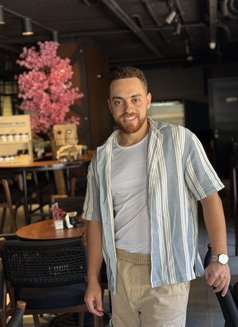 أمير - Acompañantes masculino in Dubai Photo 2 of 4