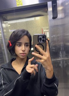 Amir - Male escort in Casablanca Photo 5 of 9