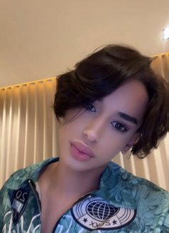 Amir - Male escort in Jeddah Photo 5 of 8