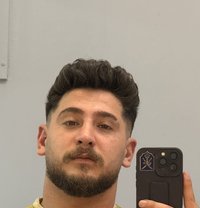 Amir - Male escort in Muscat