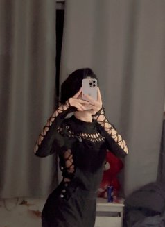 Amir - Transsexual escort in Casablanca Photo 6 of 8