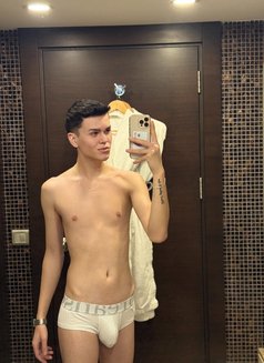 AMİR_SHAKH - Male escort in İstanbul Photo 11 of 11