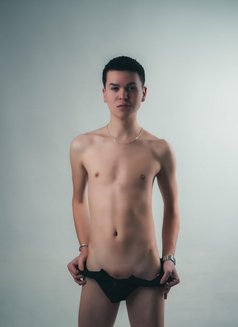 EGORRUSSİANBOY - Male escort in İstanbul Photo 4 of 10