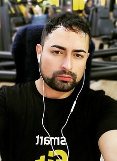 Amir - Male escort in Dubai Photo 1 of 8