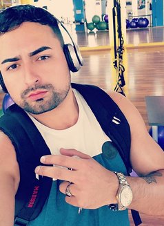 Amir - Male escort in Dubai Photo 2 of 8