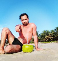 Amir - Male escort in Dubai