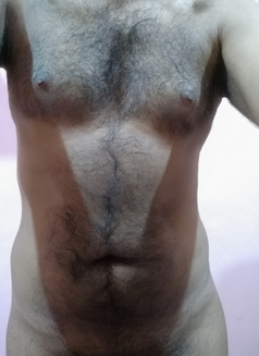 Looking for sexy gym guys - Acompañantes masculino in Colombo Photo 1 of 5