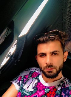 Amir - Male escort in Dubai Photo 2 of 8