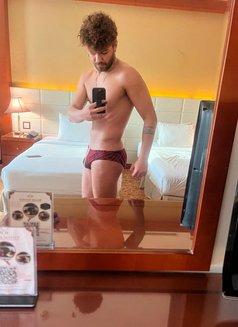 Amir - Acompañantes masculino in Abu Dhabi Photo 3 of 3