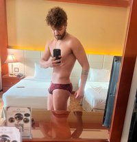 Amir - Male escort in Abu Dhabi