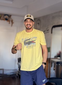 Amir v. I. P - Male escort in Jeddah Photo 1 of 6