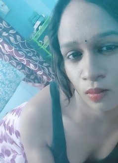 Amira Amira - Agencia de acompañantes transexuales in Madurai Photo 1 of 1