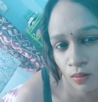 Amira Amira - Agencia de acompañantes transexuales in Madurai