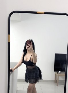 Amira Arabic Beauty in Jvc - escort in Dubai Photo 5 of 11