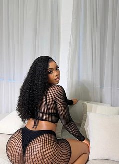 Amira, Available Now 🟢 - escort in Ahmedabad Photo 2 of 3