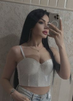 Amira - escort in Muscat Photo 8 of 10