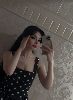 Amira - escort in Muscat Photo 3 of 7