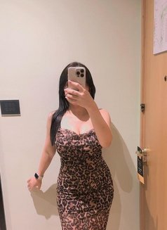 Amira High Profile Arabic Model - puta in Dubai Photo 9 of 10
