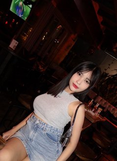 Amira small bbygirl - puta in Kuala Lumpur Photo 10 of 10