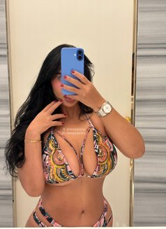 AMIRA | Latina-Arab *Riyadh now* - escort in Riyadh Photo 25 of 26