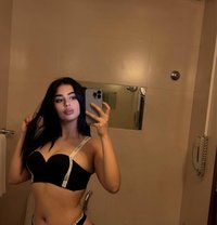 ุฃู
ูุฑุฉ - escort in Abu Dhabi