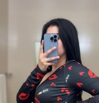 ุฃู
ูุฑุฉ - escort in Abu Dhabi