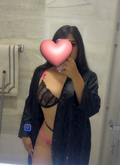 Amira - escort in Riyadh Photo 2 of 2