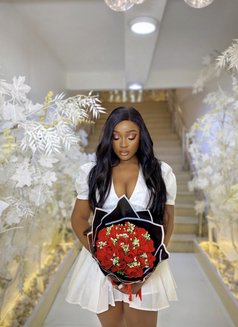 Amira - puta in Abuja Photo 4 of 5