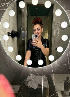 Amira Noor - escort in Dubai Photo 19 of 25
