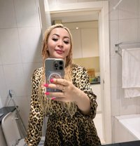 Amira Noor jvc - puta in Dubai