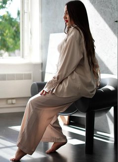 Amira - escort in Dubai Photo 9 of 9