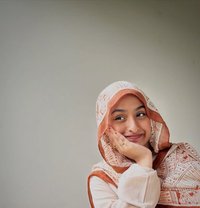Amira - puta in Muscat